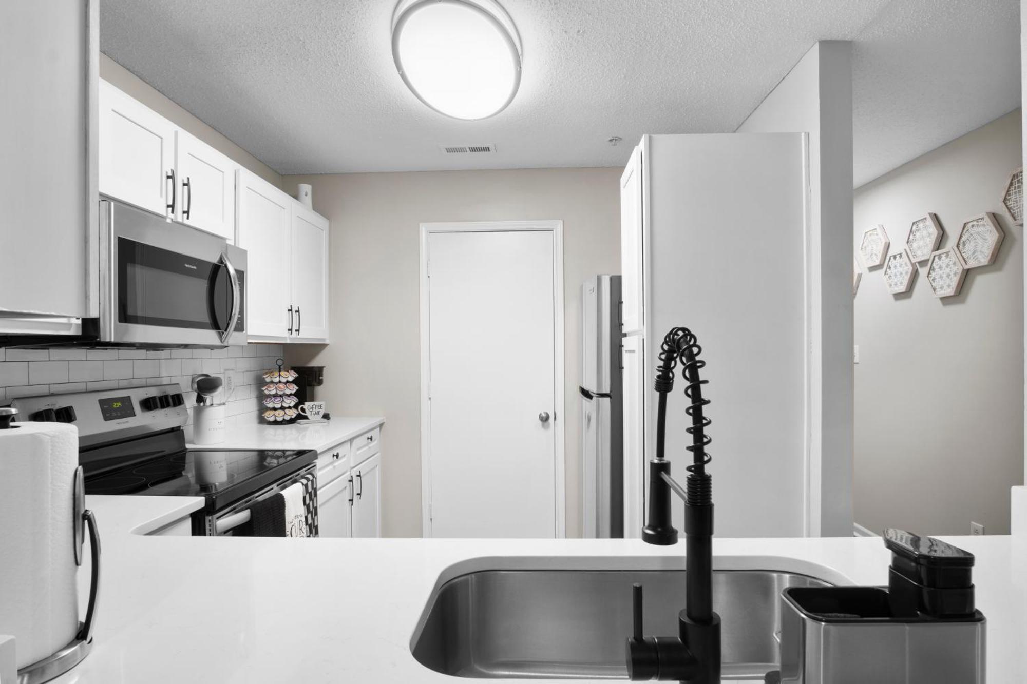 The Mooresville Nest: 2Br/2Ba Home Away From Home المظهر الخارجي الصورة